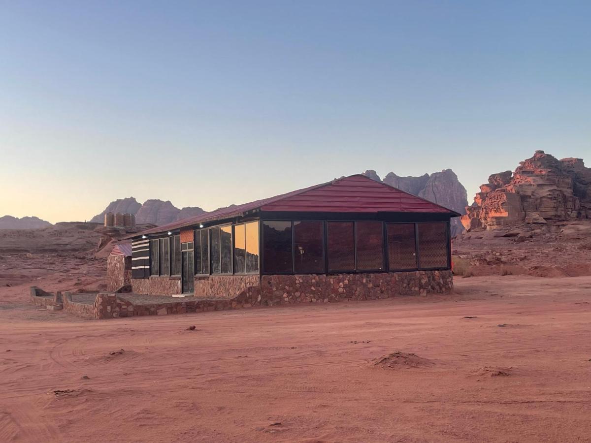 Wadi Rum Bedouin Tour With A Camp Luaran gambar