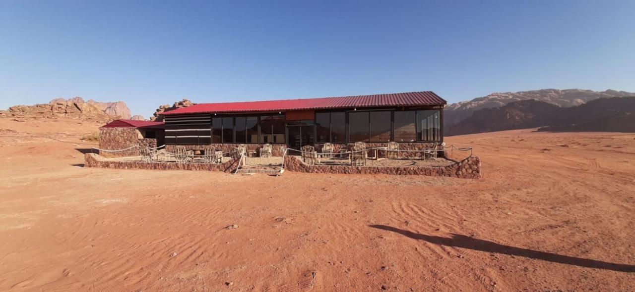 Wadi Rum Bedouin Tour With A Camp Luaran gambar