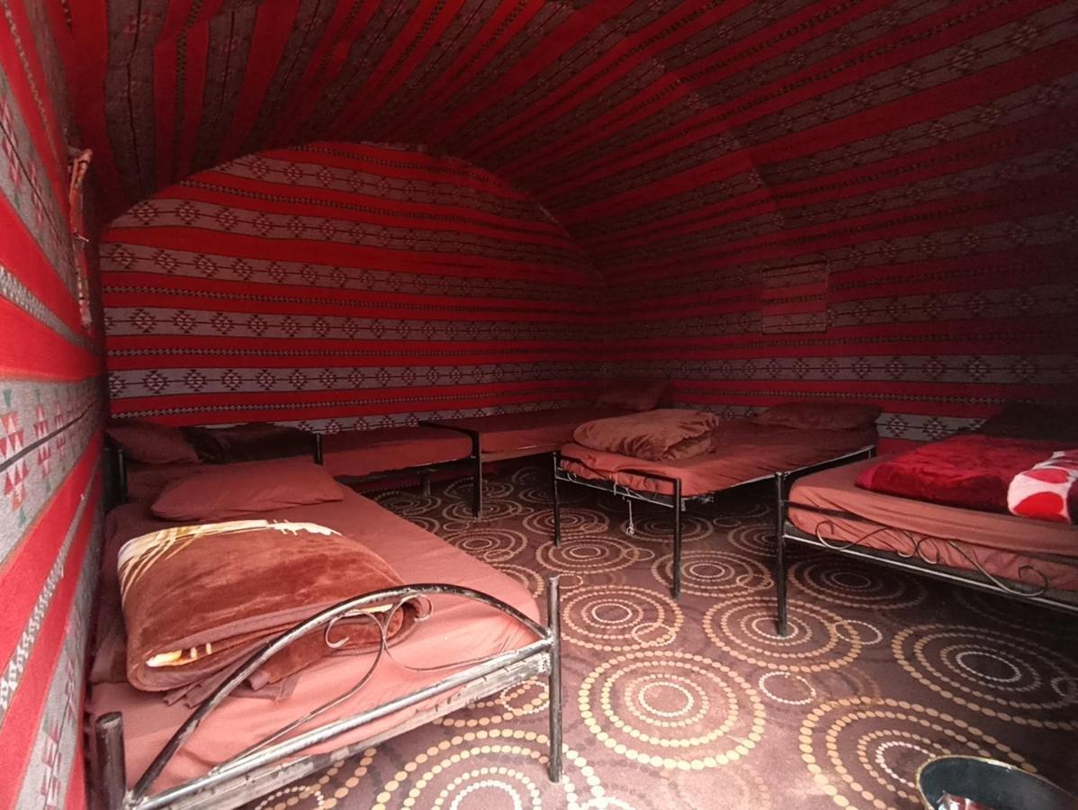 Wadi Rum Bedouin Tour With A Camp Luaran gambar