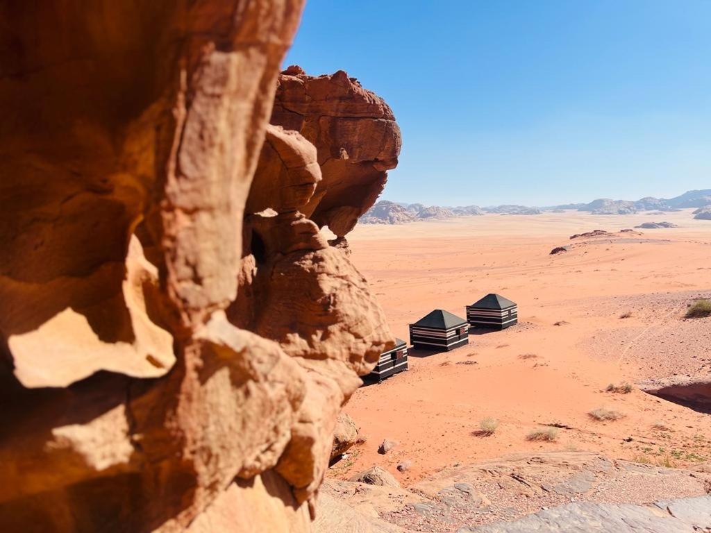 Wadi Rum Bedouin Tour With A Camp Luaran gambar