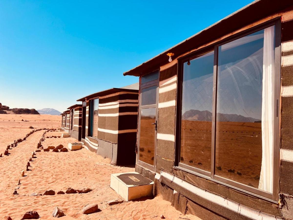 Wadi Rum Bedouin Tour With A Camp Luaran gambar